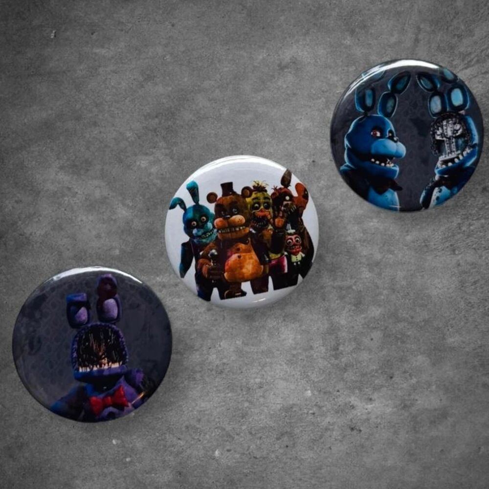 Five Nights at Freddy’s 3-Piece Button Set